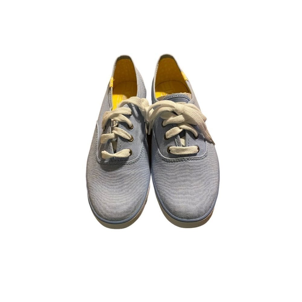 Keds chambry blue canvas size 6 NWOT